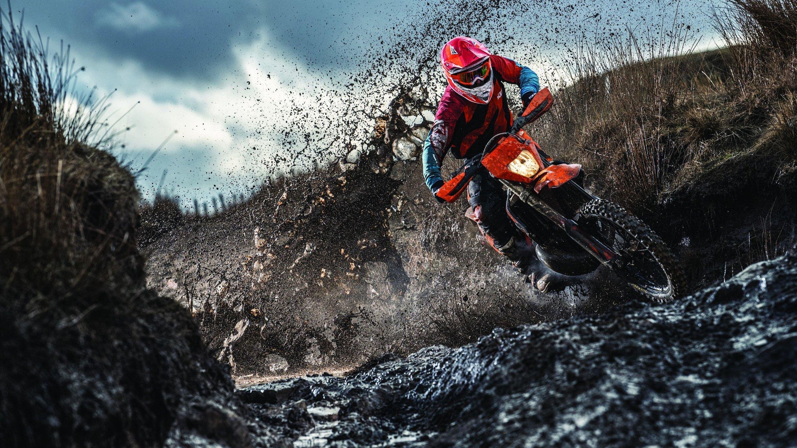 拜仁高层确认引援风向转变 承认利物浦在马克·格伊争夺战中占据先机